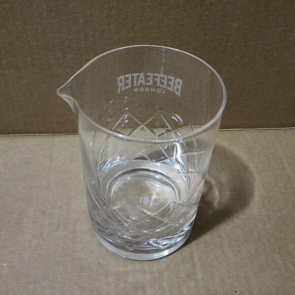 Beefeater London Cocktail Mixing Jar Clear Crystal Glass Diamond Cut Etched - Picture 2 of 4